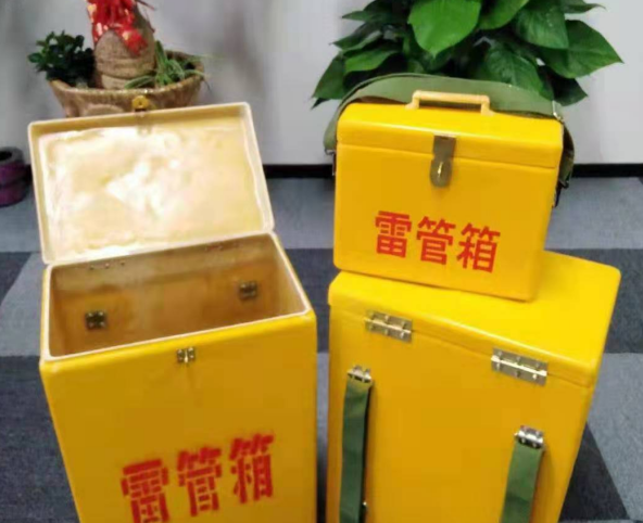 新丰玻璃钢雷管箱有哪些特点